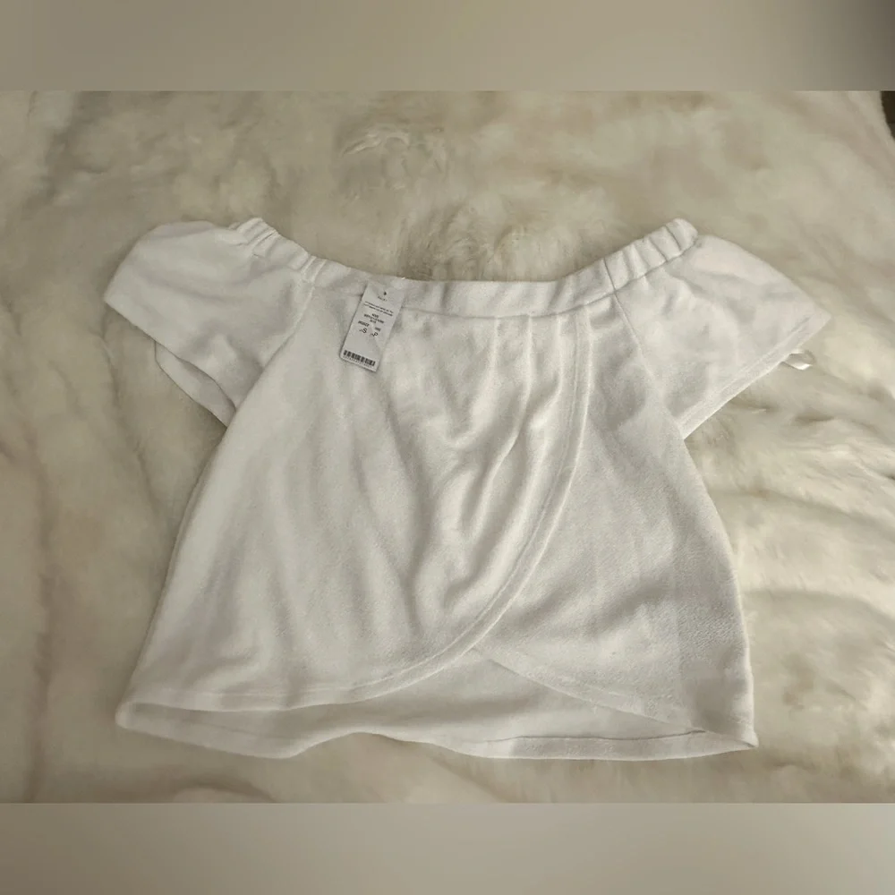Bebe White Off-Shoulder Blouse - Picture 1 of 4